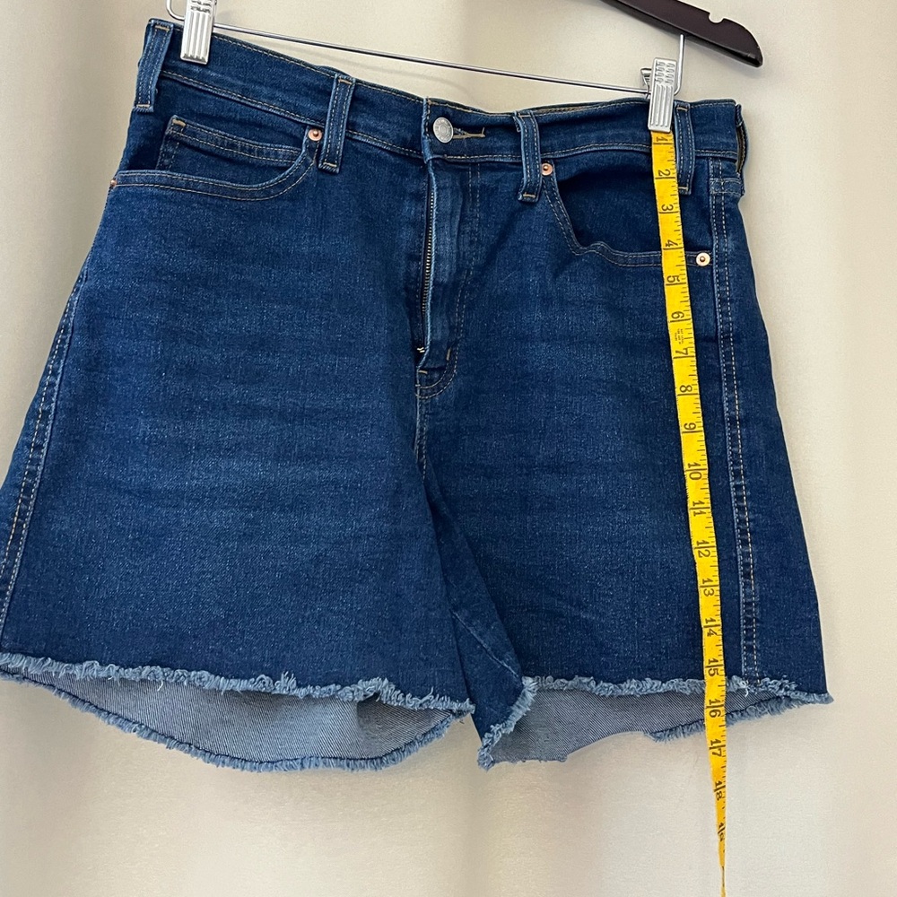 Levi Strauss Signature shorts size 12 gently used.